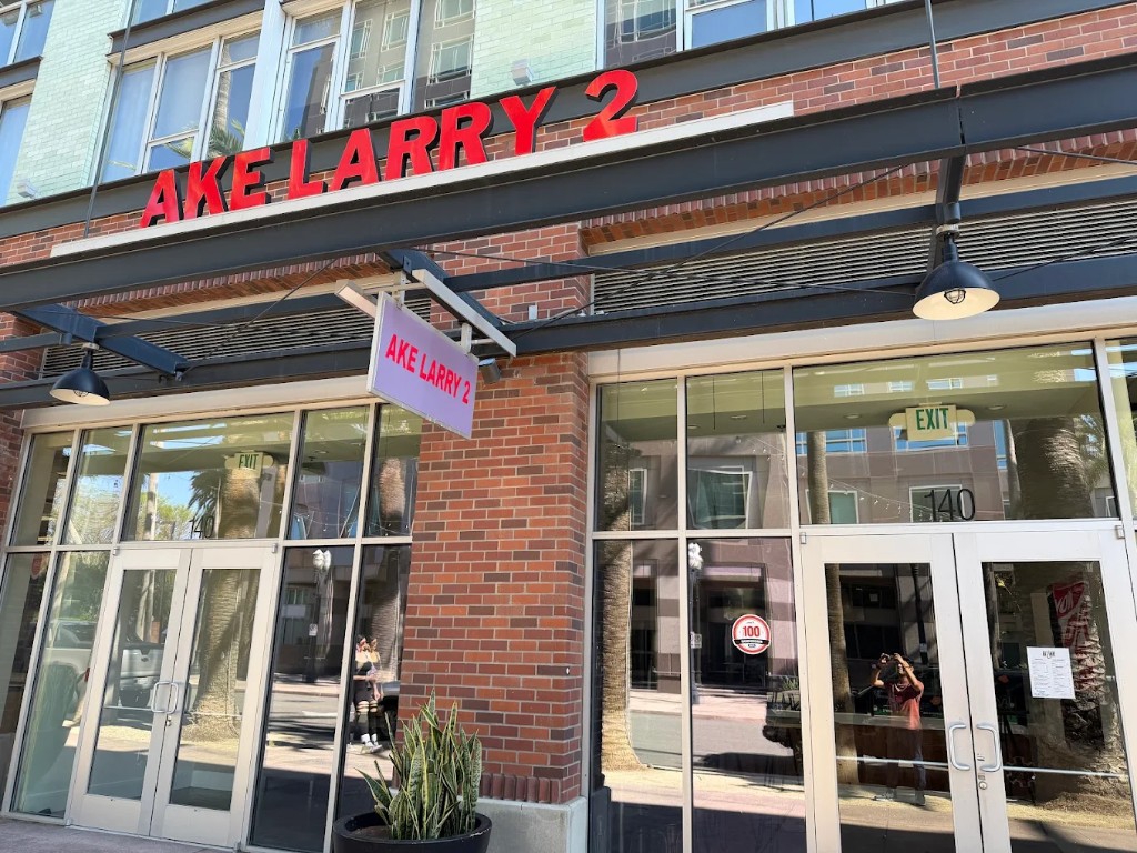 Ake'Larry 2 at the Anaheim Promenade storefront